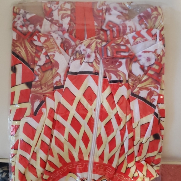 *Just arrived* for summer Iconic Medusa - Picture 2 of 2